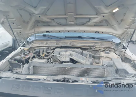 2015 Ford F-250 Xl из США, поврежденный, VIN 1FT7W2B66FEC31040